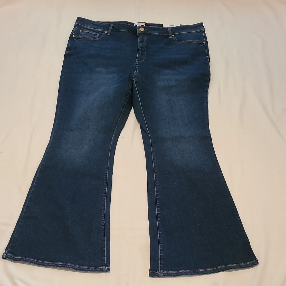 And Now This Jeans, Bootcut, Size 26W. NWT, The Vintage Flare Highrise Stretch - Picture 2 of 16